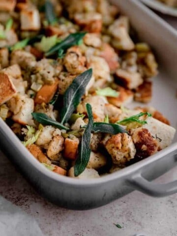 Traditional Bread Stuffing baked in a ceramic dish