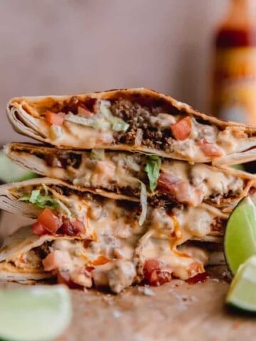 cropped-taco-bell-crunchwrap-supreme-comp-23.jpg