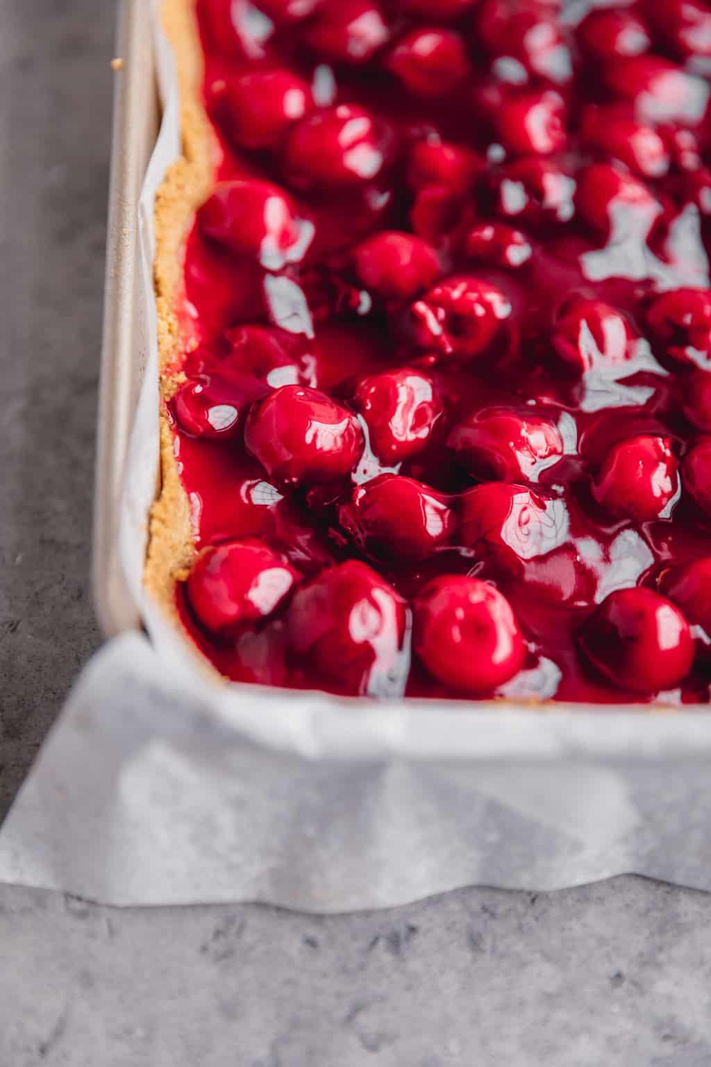 Amaretto Cherry Cheesecake Bars In Krista's Kitchen